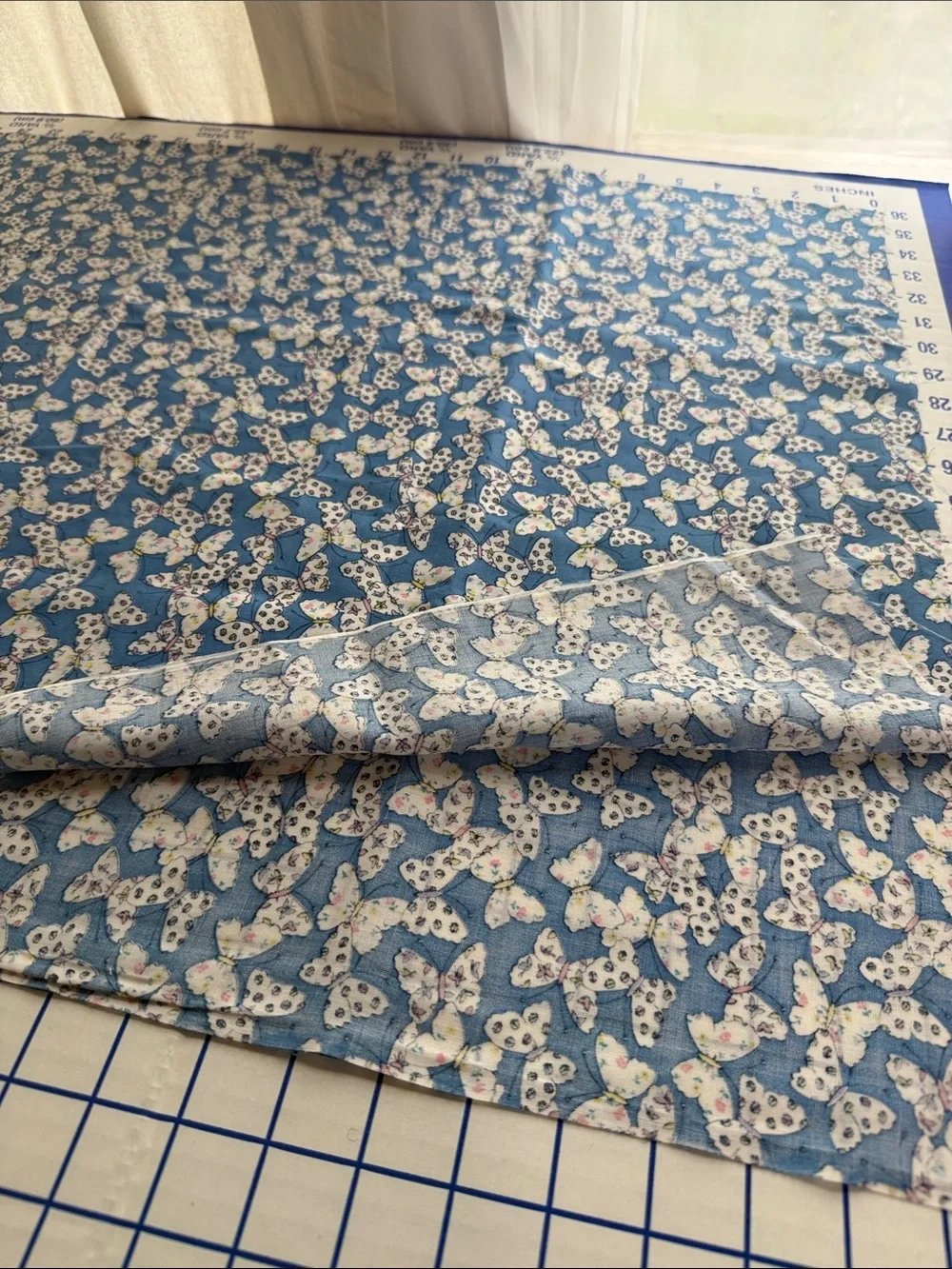 Vintage Blue Butterfly Ditsy Floral Fabric Lightweight 1 3/4 Yards x 44